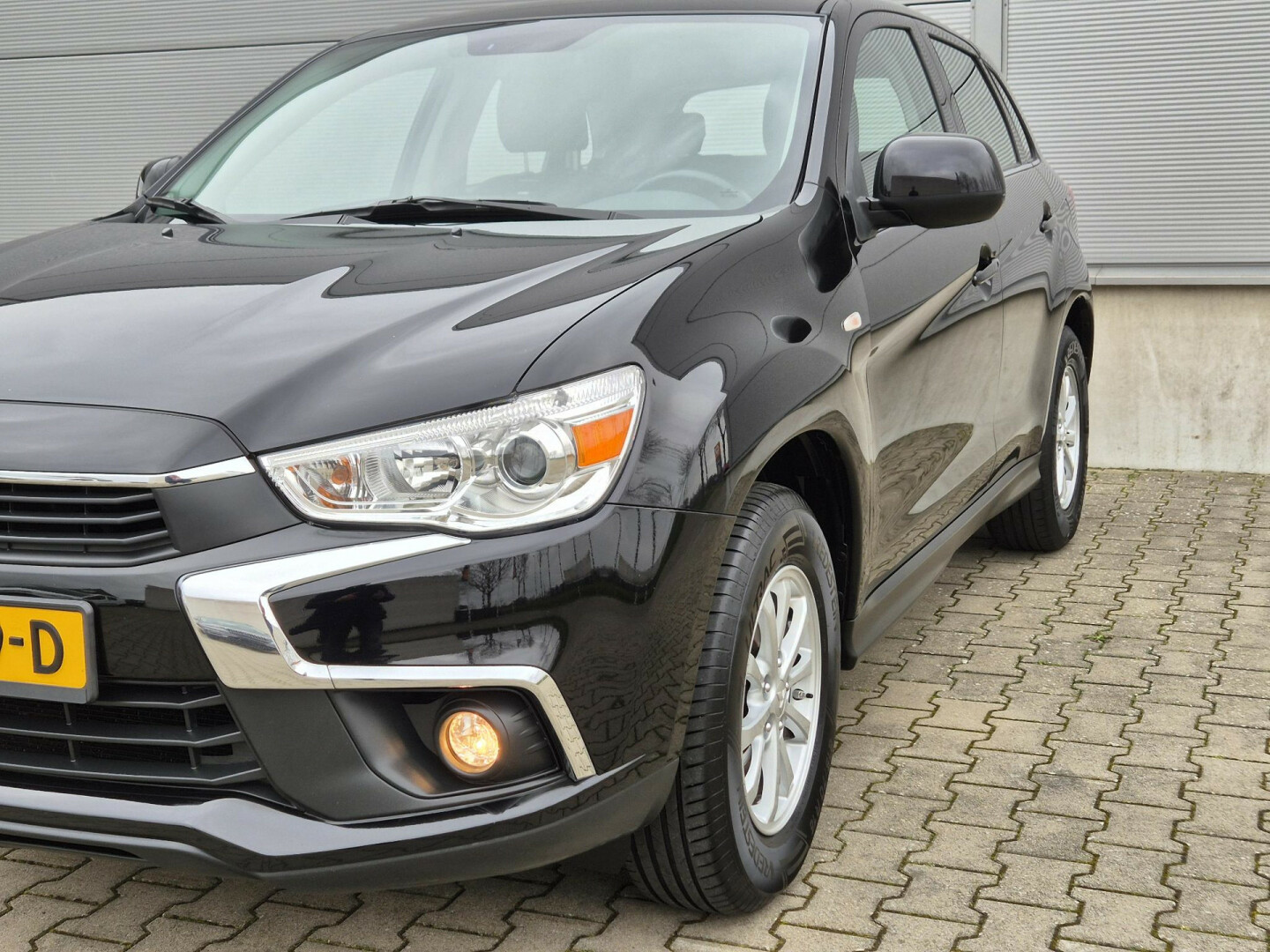 Mitsubishi-ASX-12