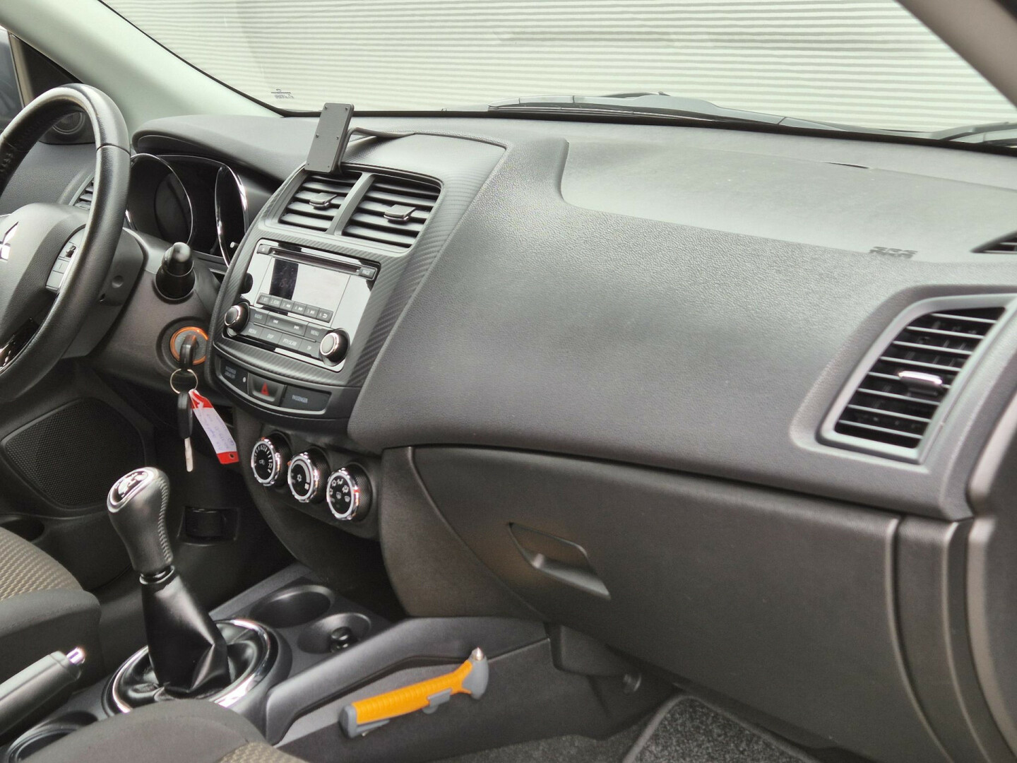 Mitsubishi-ASX-24