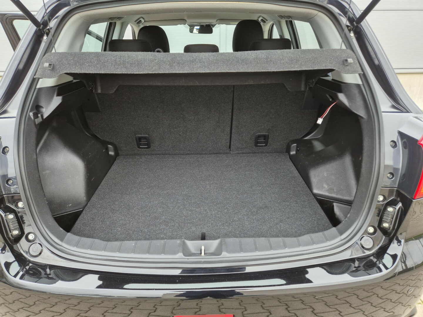 Mitsubishi-ASX-34